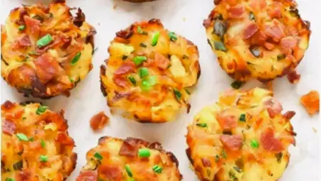 tater tot omelette bites