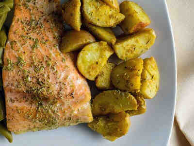 Air Fried Salmon and Potatoes