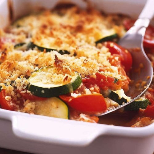 Tomato, zucchini and capsicum gratin