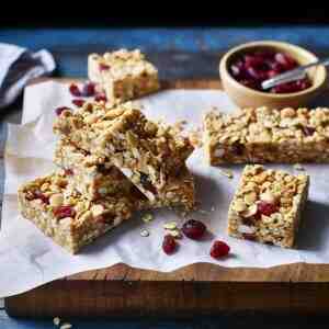 mary berry cranberry coconut cereal bar