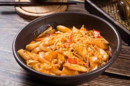 rabokki (tteok + ramyun)