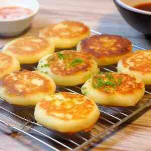 gamjajeon korean cheese potato pancakes