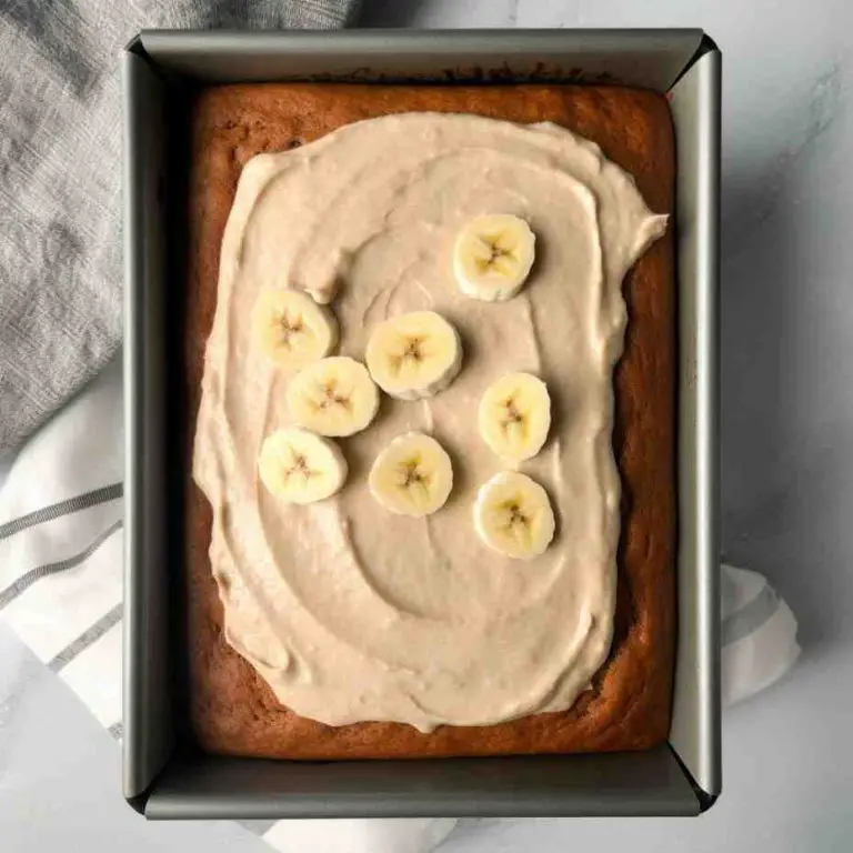 Mary berry banana cake with cinnamon cream cheese frosting