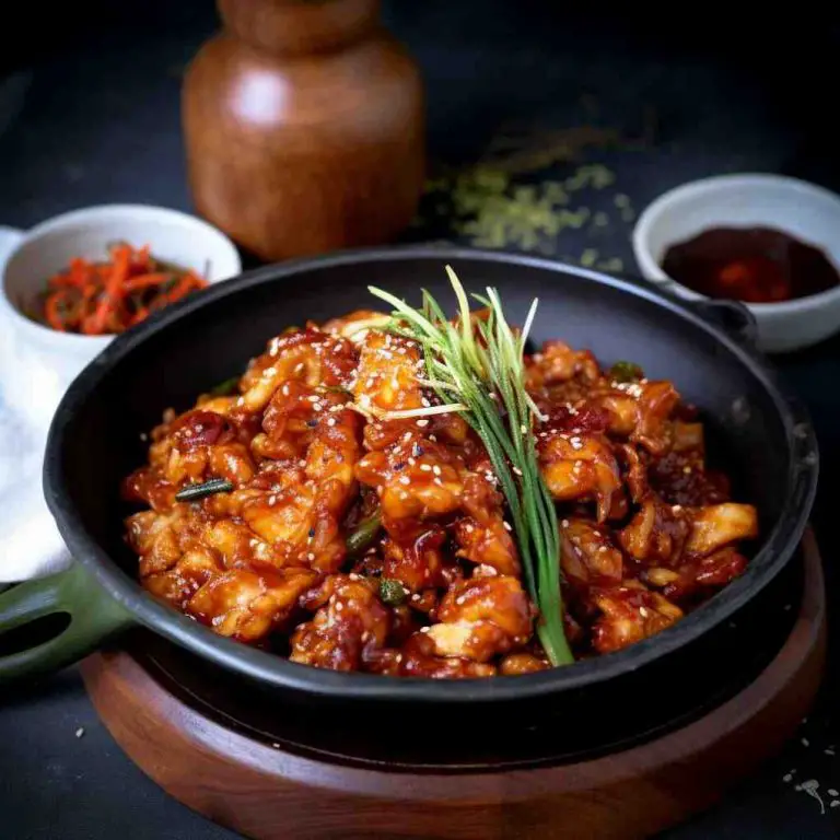 Korean Fried Chicken Street Food (Dakgangjeong)