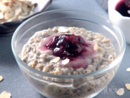 Quinoa Protein Porridge With Blueberry Coulis